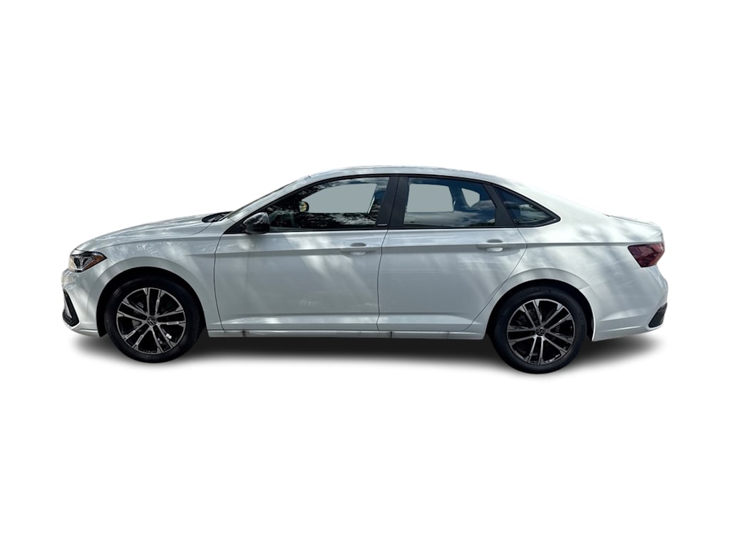 Thumbnail: 2025 Volkswagen Jetta - 3