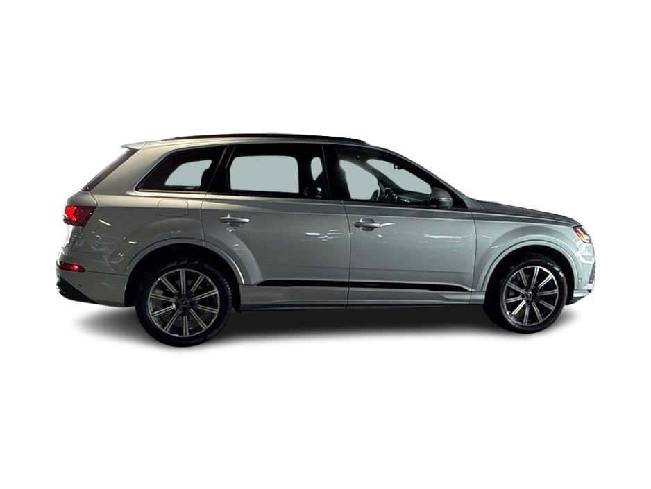 Thumbnail: 2023 Audi Q7 - 22