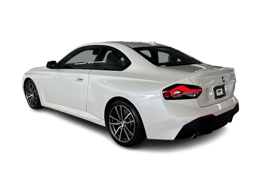 Thumbnail: 2025 BMW 2 Series - 4