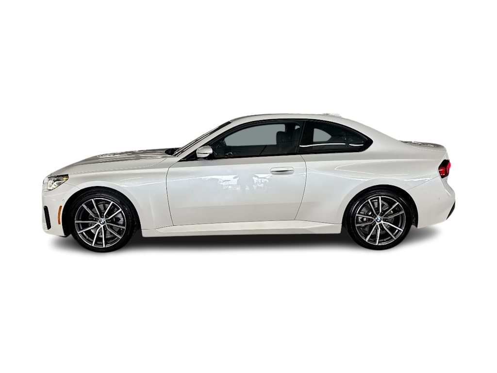 Thumbnail: 2025 BMW 2 Series - 3