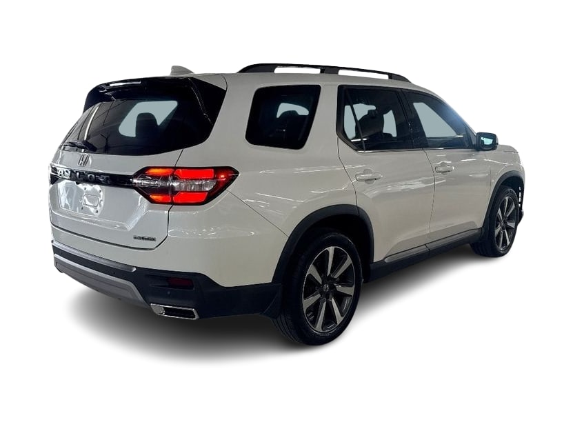 Thumbnail: 2023 Honda Pilot - 22