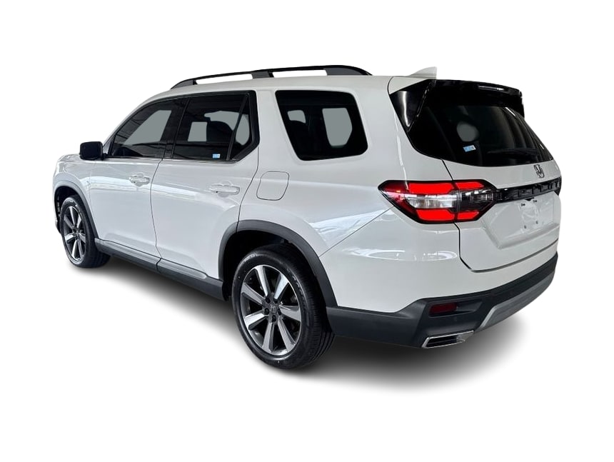 Thumbnail: 2023 Honda Pilot - 4