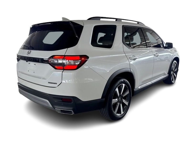 Thumbnail: 2023 Honda Pilot - 22