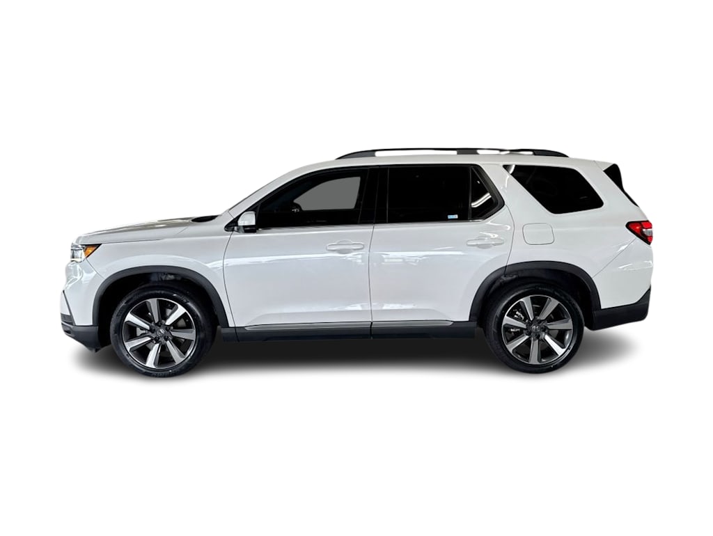Thumbnail: 2023 Honda Pilot - 3
