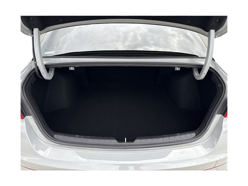 Thumbnail: 2024 Kia K5 - 17