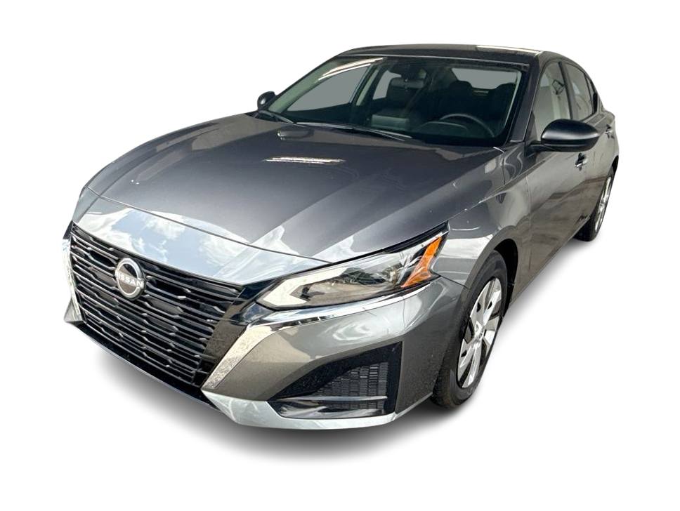 Thumbnail: 2025 Nissan Altima - 22