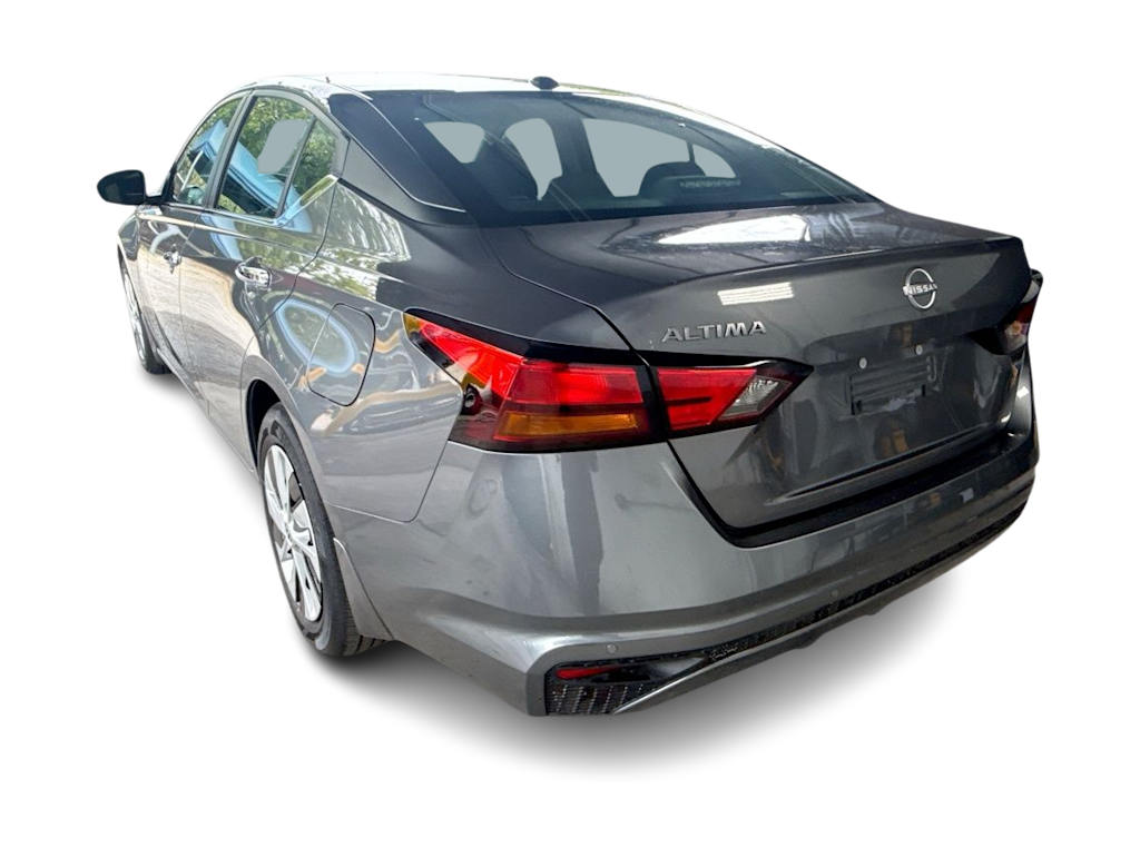 Thumbnail: 2025 Nissan Altima - 4