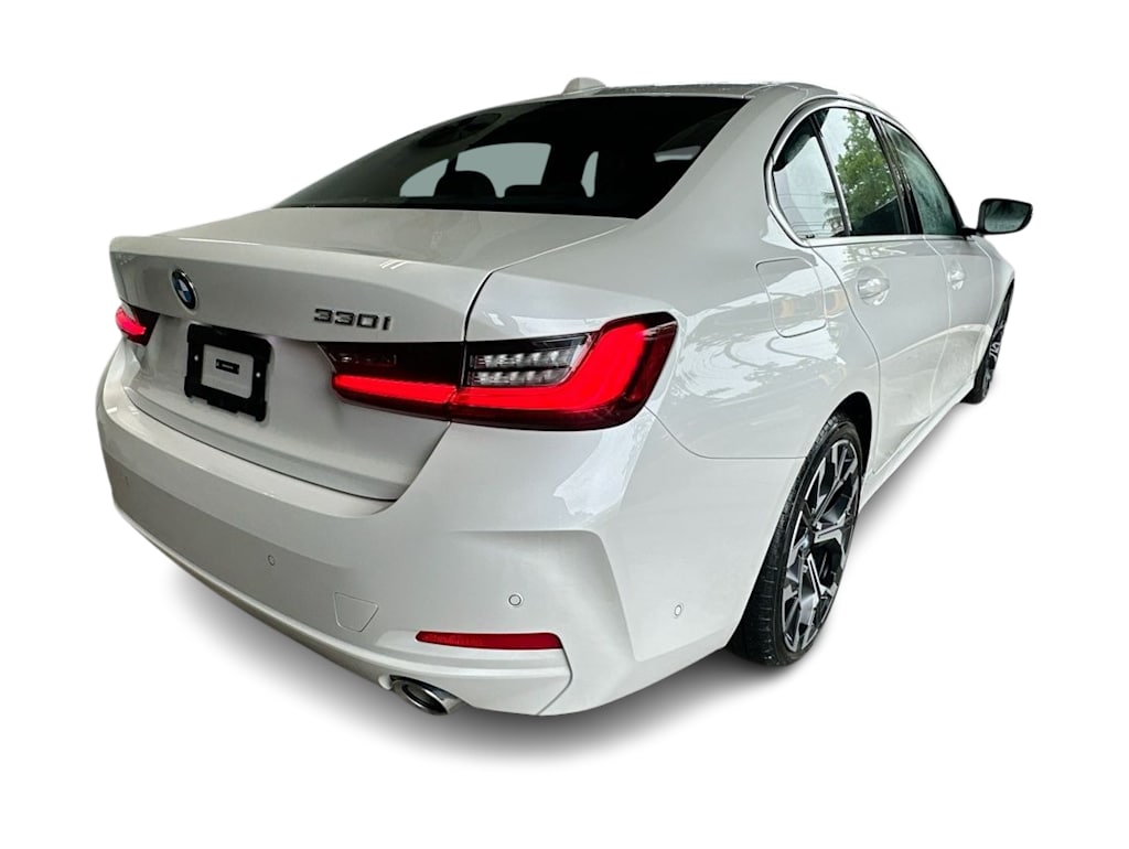 Thumbnail: 2025 BMW 3 Series - 23