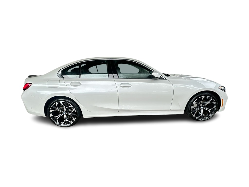 Thumbnail: 2025 BMW 3 Series - 24