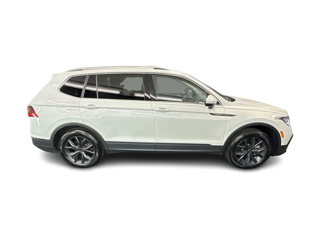 2023 Volkswagen Tiguan SE 24