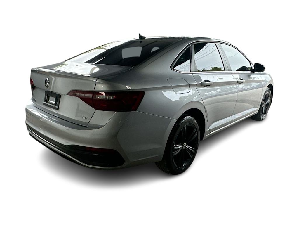 Thumbnail: 2022 Volkswagen Jetta - 22
