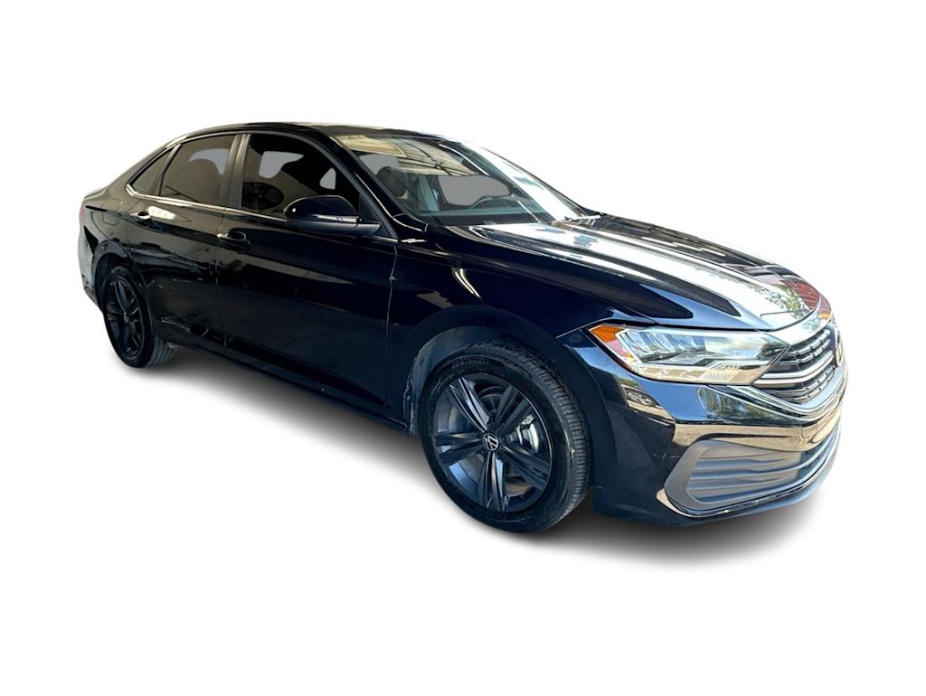 Thumbnail: 2022 Volkswagen Jetta - 21