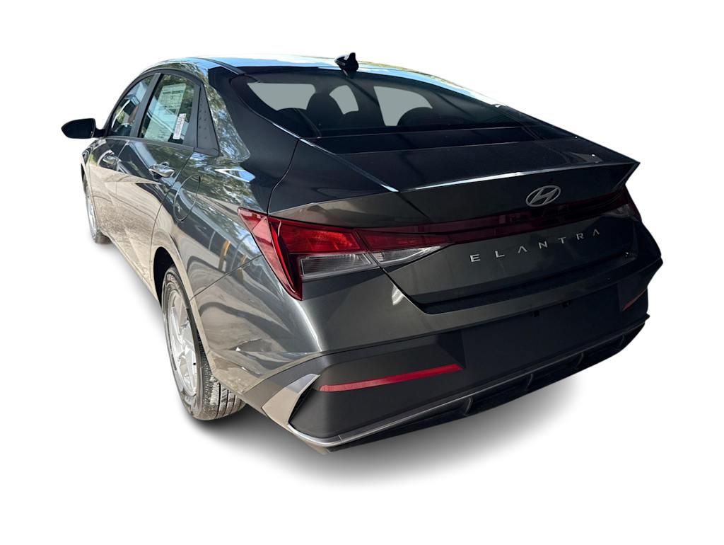 Thumbnail: 2025 Hyundai Elantra - 4