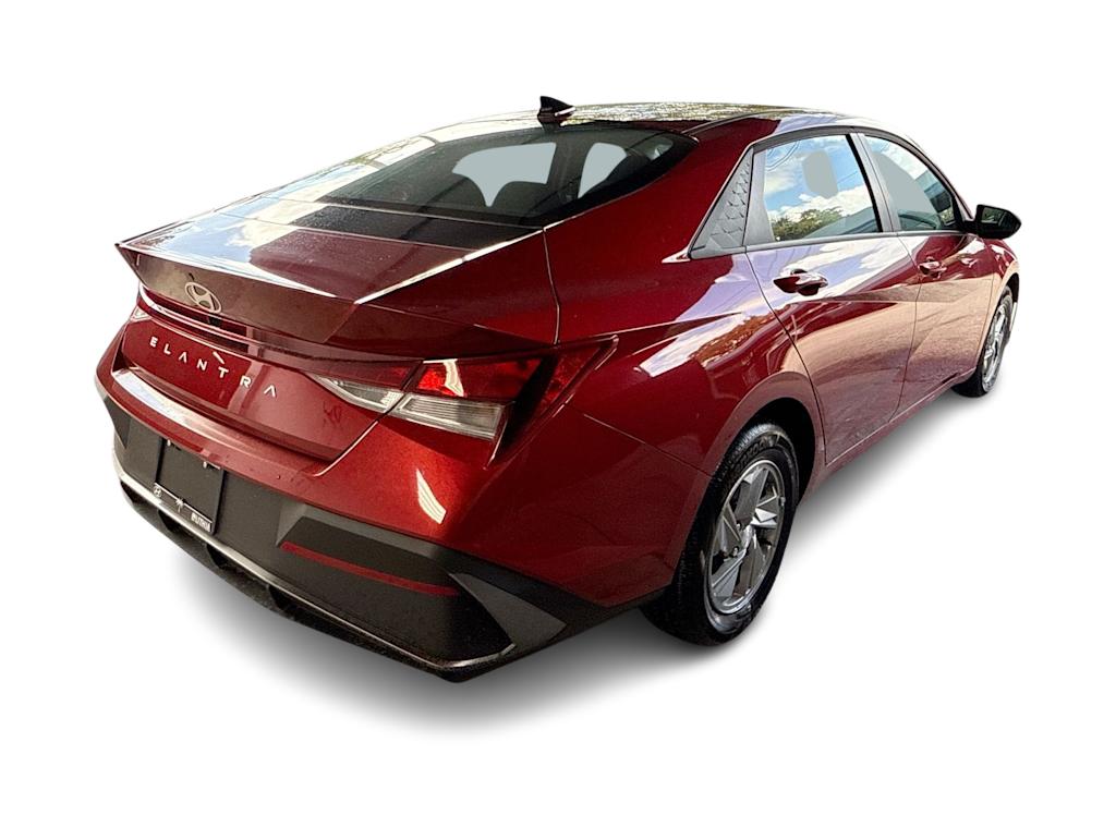 Thumbnail: 2025 Hyundai Elantra - 23