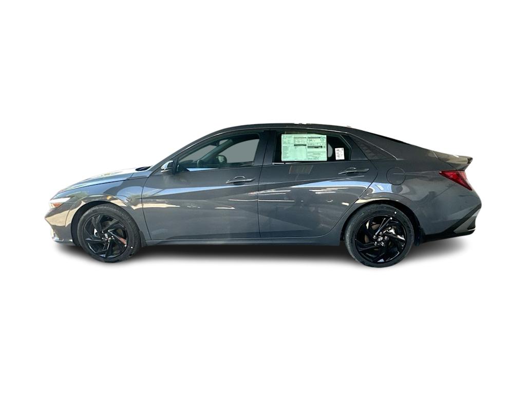 Thumbnail: 2026 Hyundai Elantra - 3