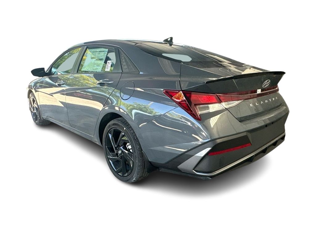 Thumbnail: 2026 Hyundai Elantra - 4
