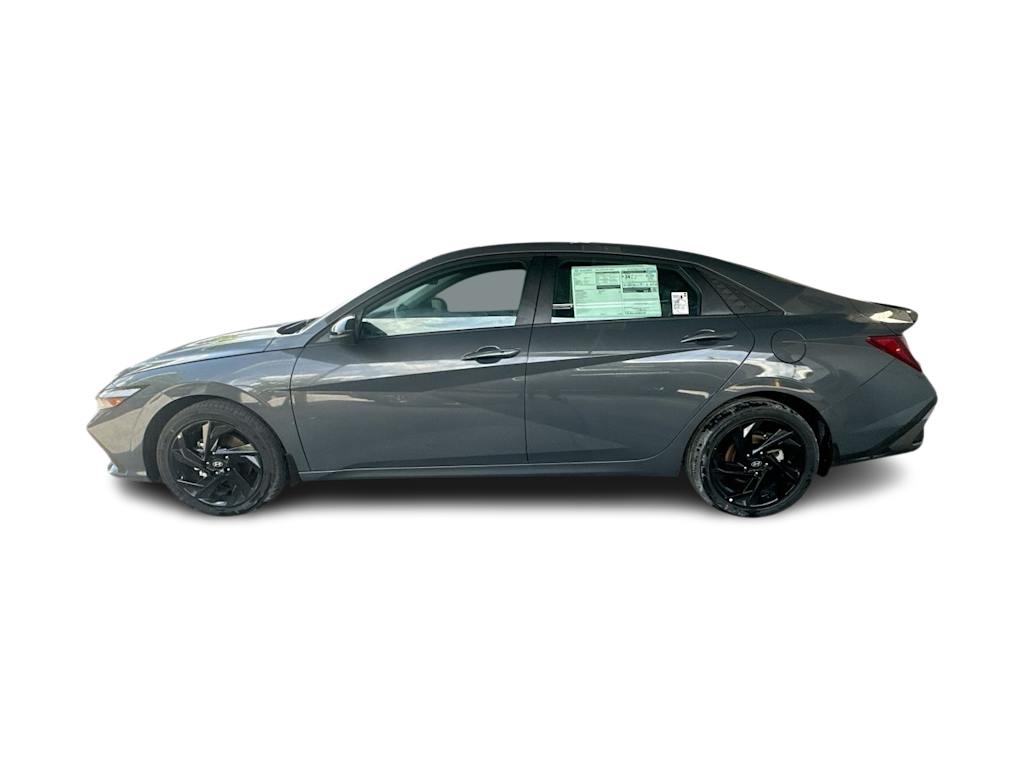 Thumbnail: 2026 Hyundai Elantra - 3