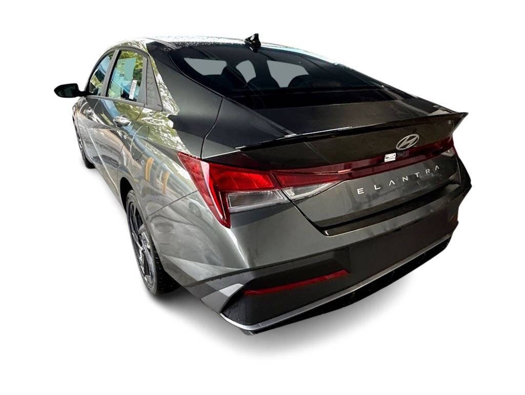 Thumbnail: 2026 Hyundai Elantra - 4