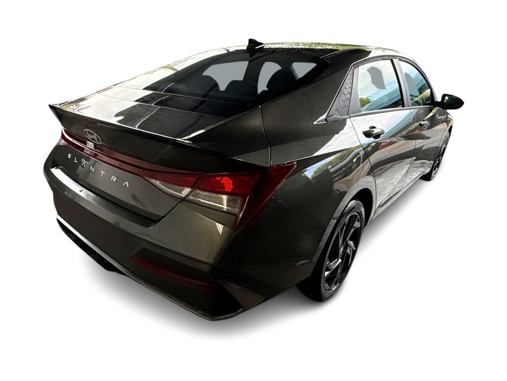 Thumbnail: 2026 Hyundai Elantra - 21