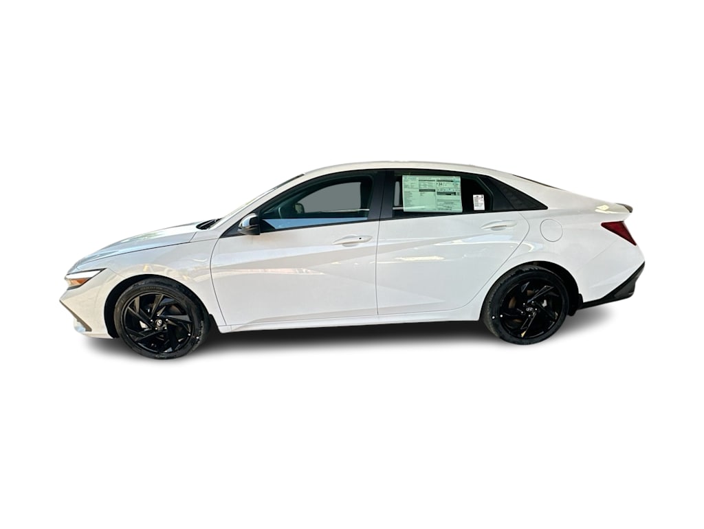 Thumbnail: 2026 Hyundai Elantra - 3