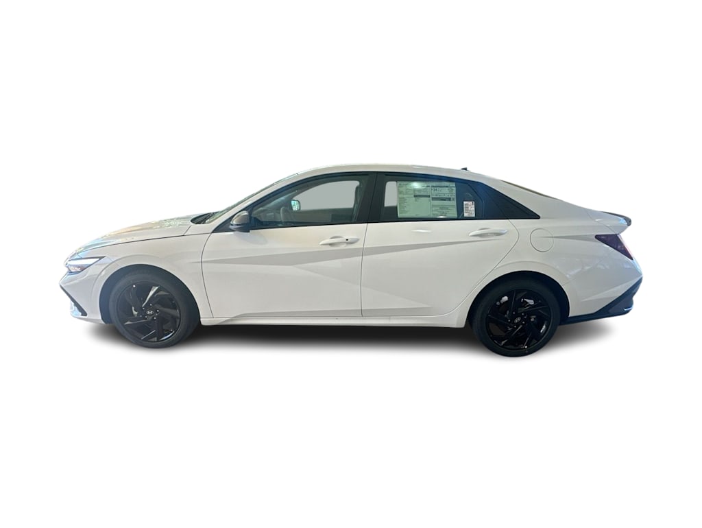 Thumbnail: 2026 Hyundai Elantra - 3