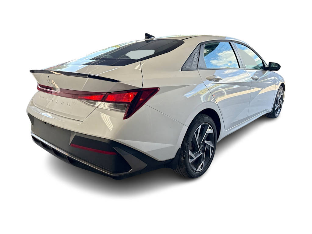 Thumbnail: 2025 Hyundai Elantra - 21