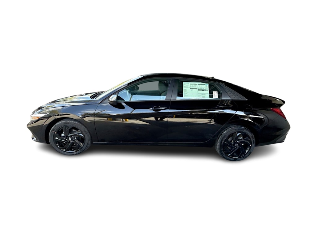 Thumbnail: 2026 Hyundai Elantra - 3