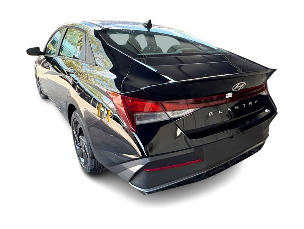 Thumbnail: 2026 Hyundai Elantra - 19