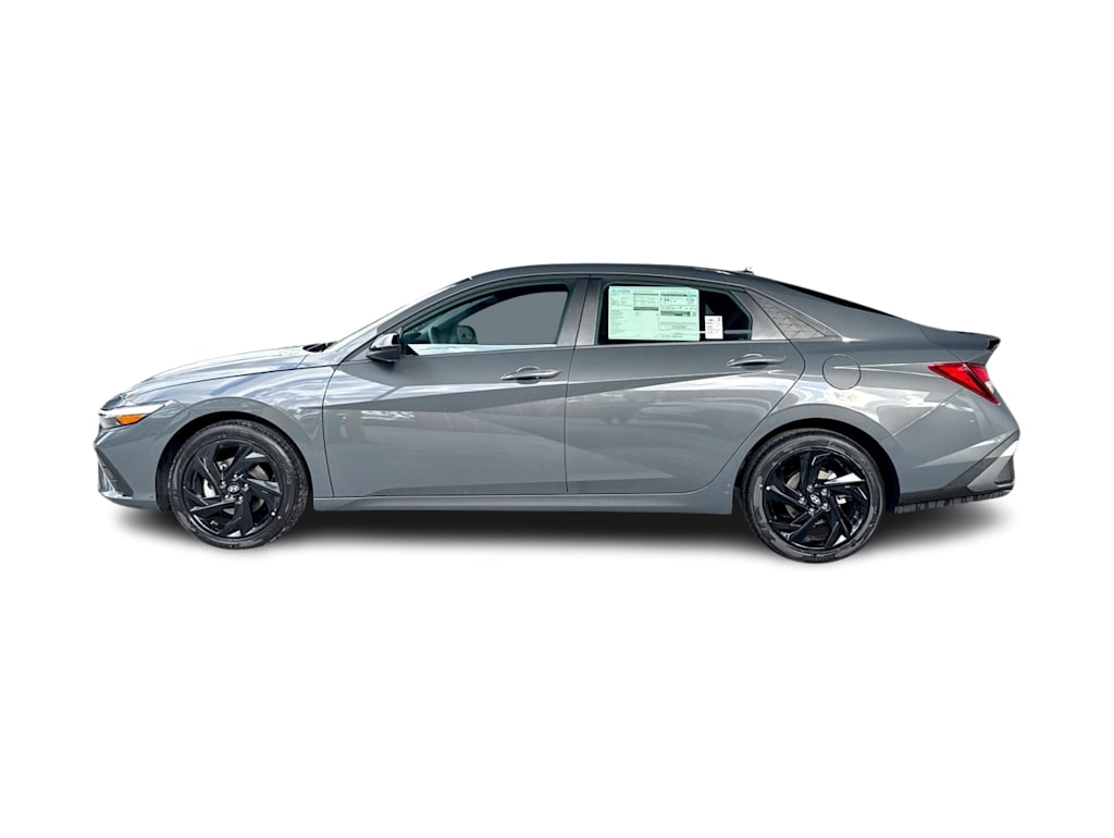 Thumbnail: 2026 Hyundai Elantra - 3