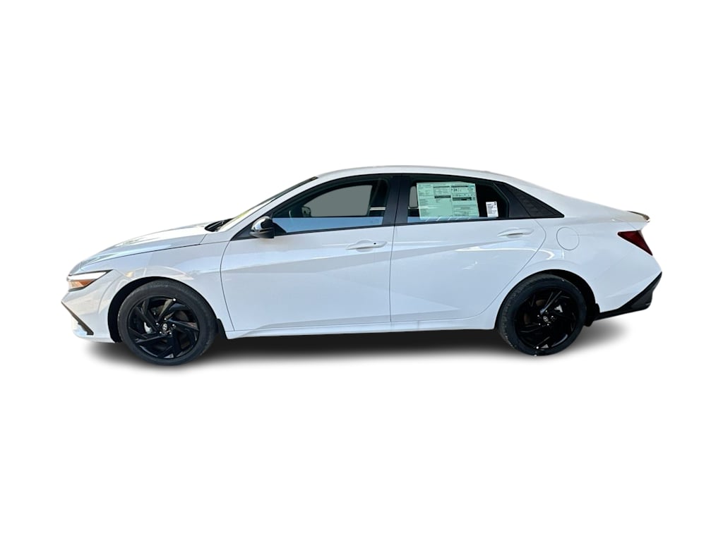 Thumbnail: 2026 Hyundai Elantra - 3