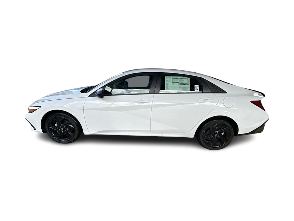 Thumbnail: 2026 Hyundai Elantra - 3