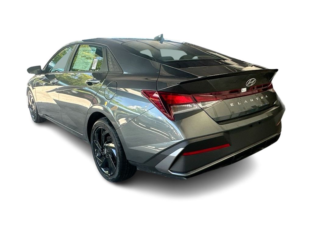 Thumbnail: 2026 Hyundai Elantra - 4