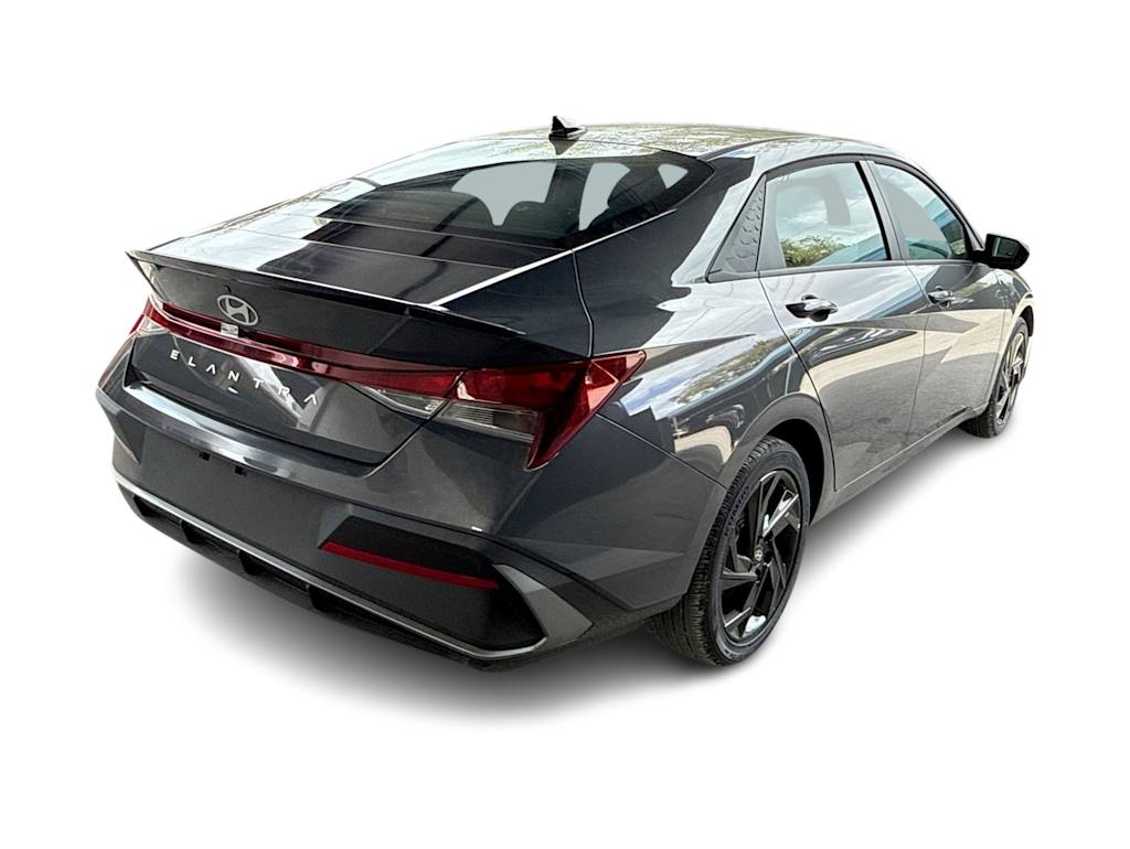 Thumbnail: 2026 Hyundai Elantra - 21