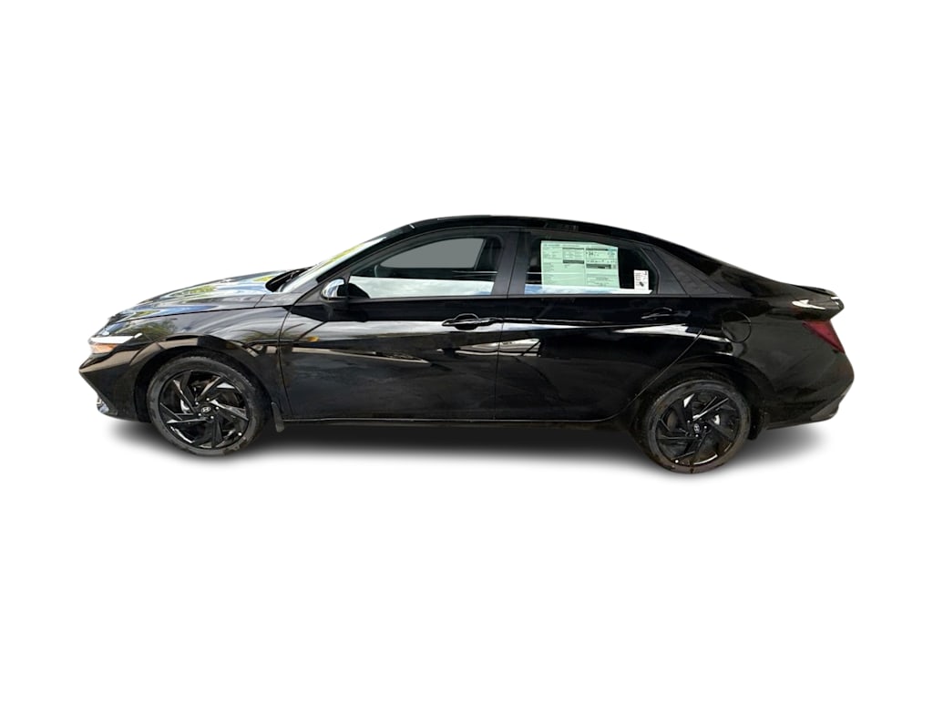 Thumbnail: 2026 Hyundai Elantra - 3