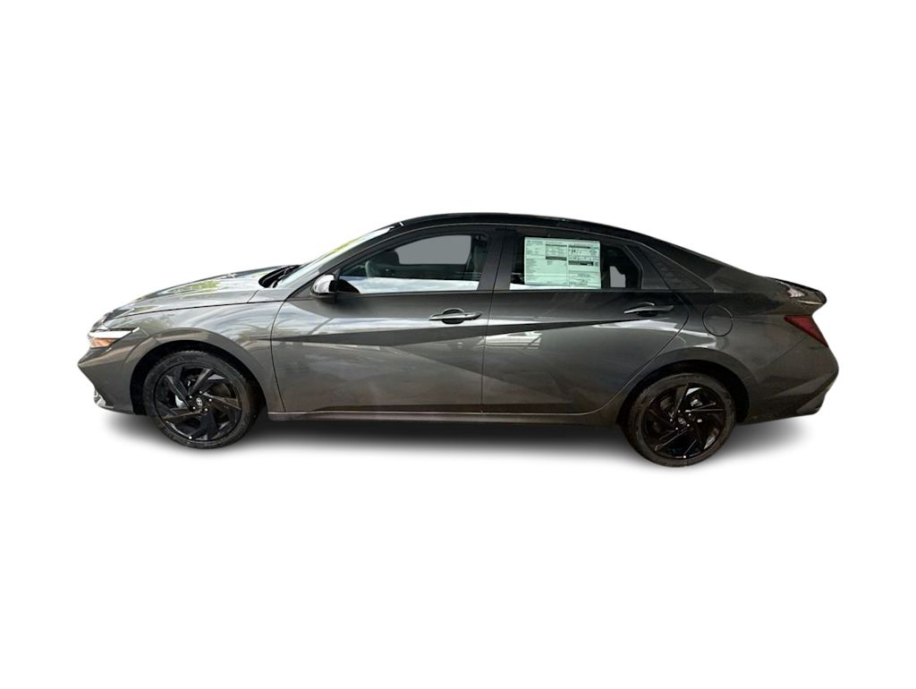 Thumbnail: 2026 Hyundai Elantra - 3