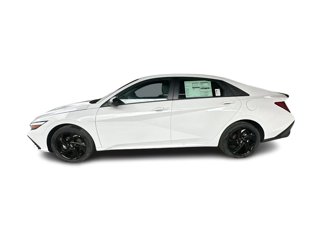 Thumbnail: 2026 Hyundai Elantra - 3