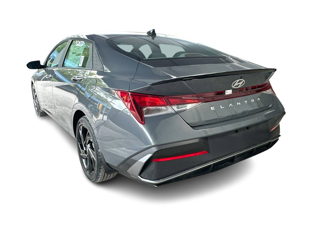 Thumbnail: 2026 Hyundai Elantra - 4