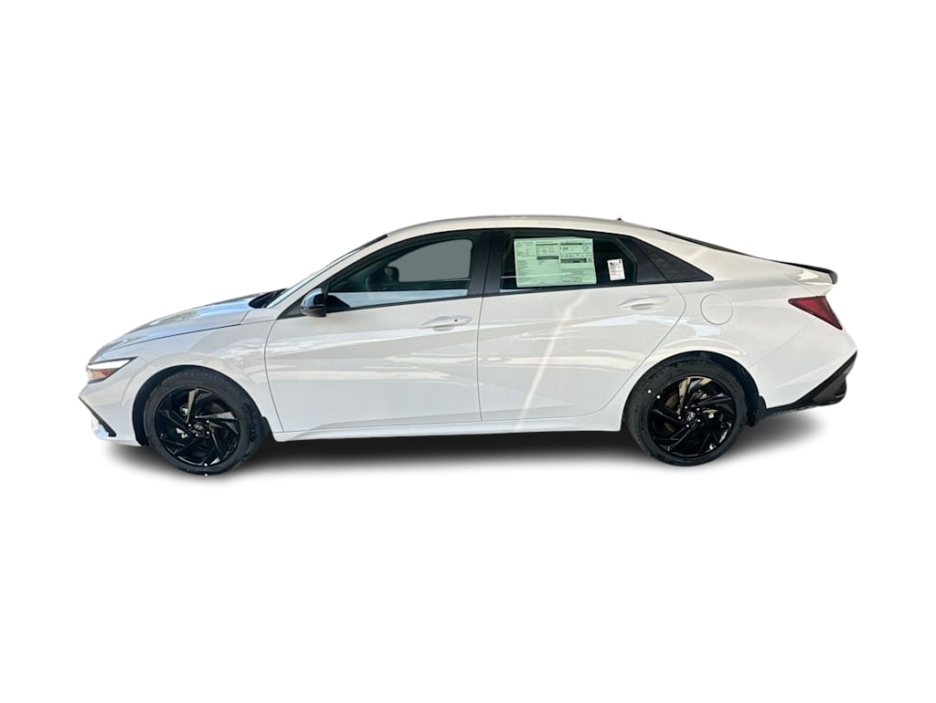 Thumbnail: 2026 Hyundai Elantra - 3