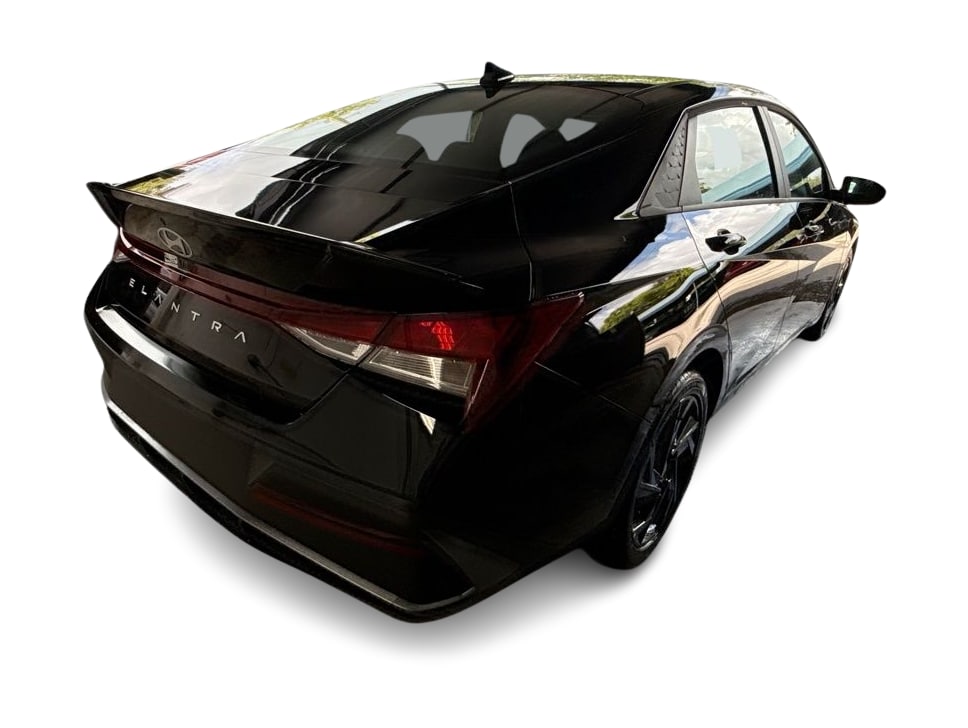 Thumbnail: 2026 Hyundai Elantra - 22