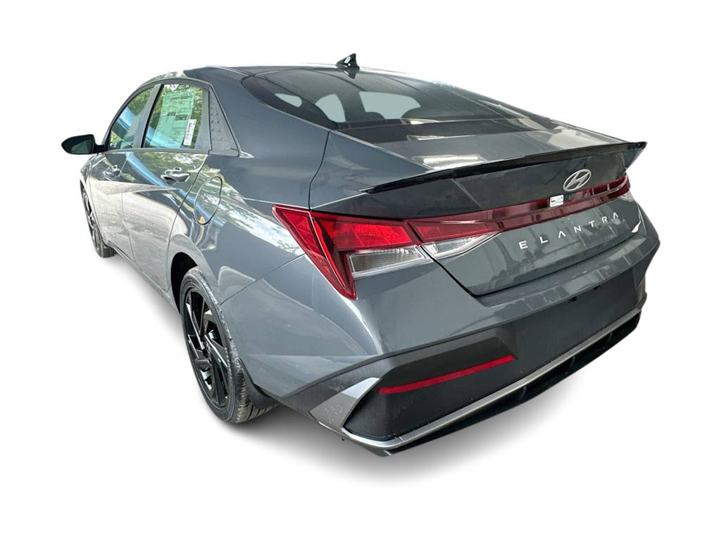 Thumbnail: 2026 Hyundai Elantra - 4
