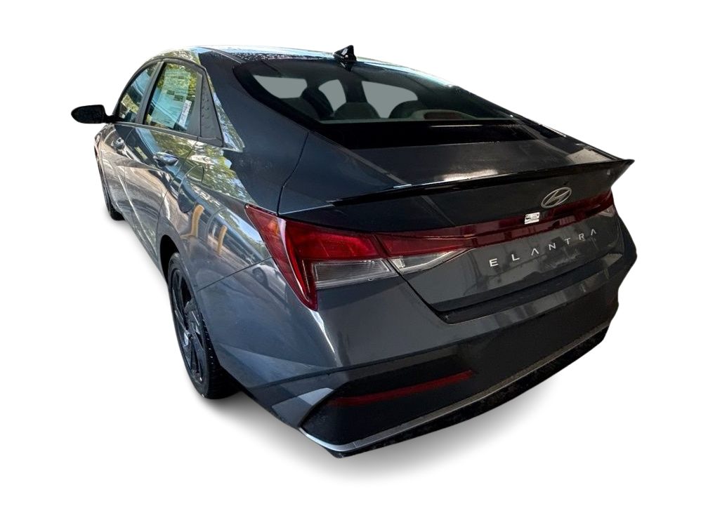 Thumbnail: 2026 Hyundai Elantra - 4