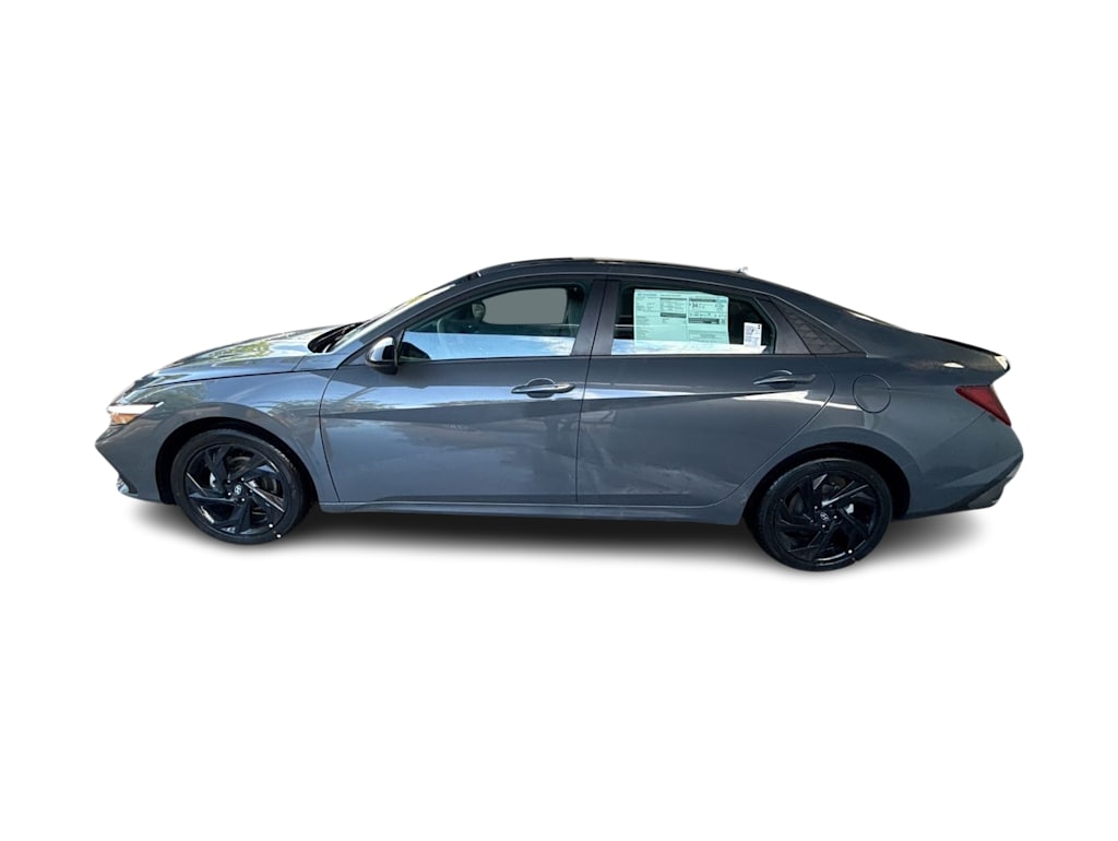Thumbnail: 2026 Hyundai Elantra - 3