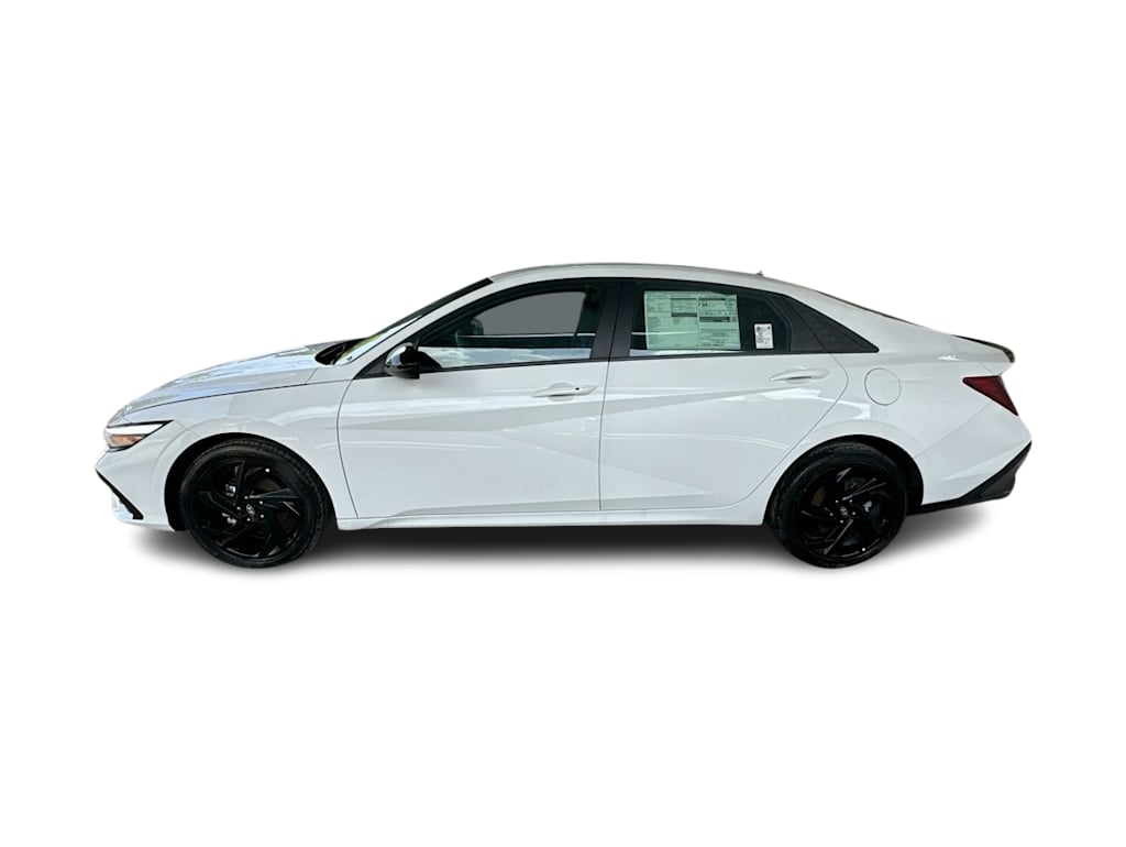 Thumbnail: 2026 Hyundai Elantra - 3