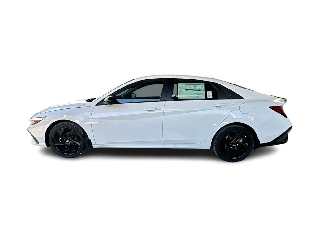 Thumbnail: 2026 Hyundai Elantra - 3
