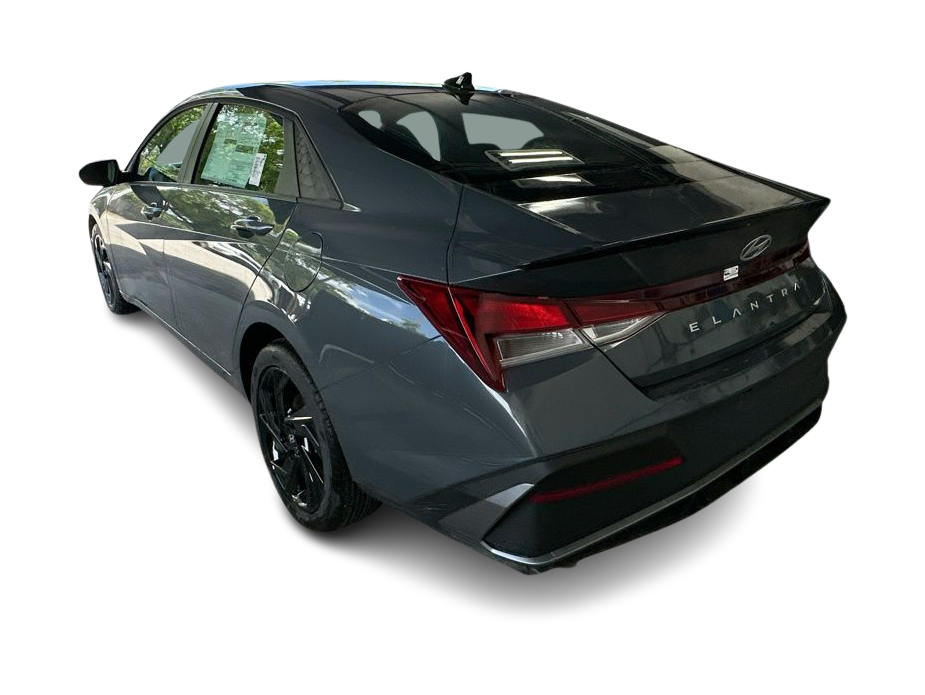 Thumbnail: 2026 Hyundai Elantra - 4