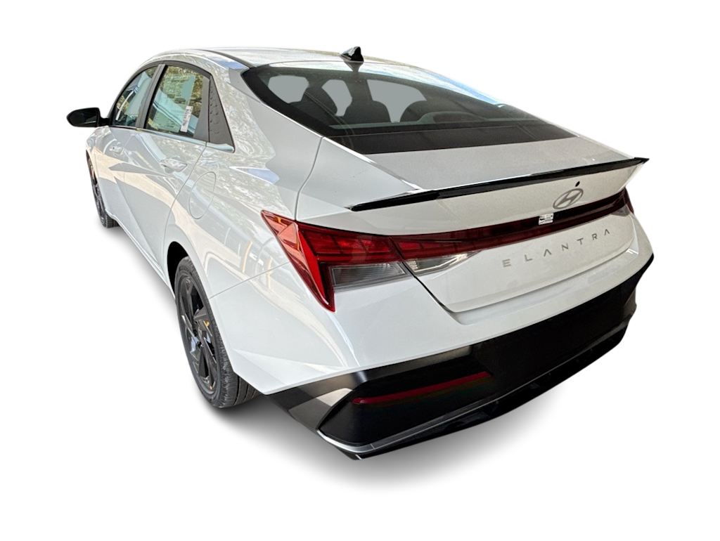Thumbnail: 2026 Hyundai Elantra - 4