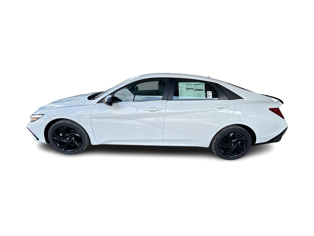 Thumbnail: 2026 Hyundai Elantra - 3