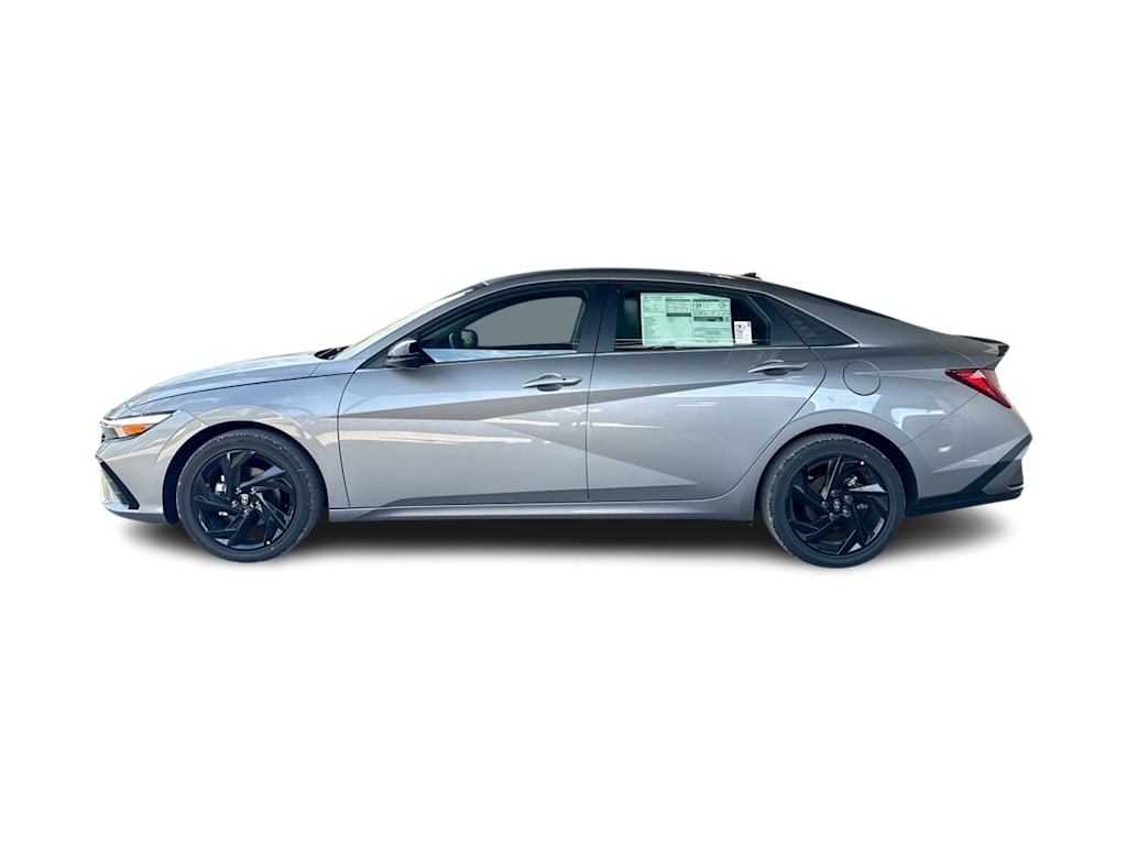 Thumbnail: 2026 Hyundai Elantra - 3