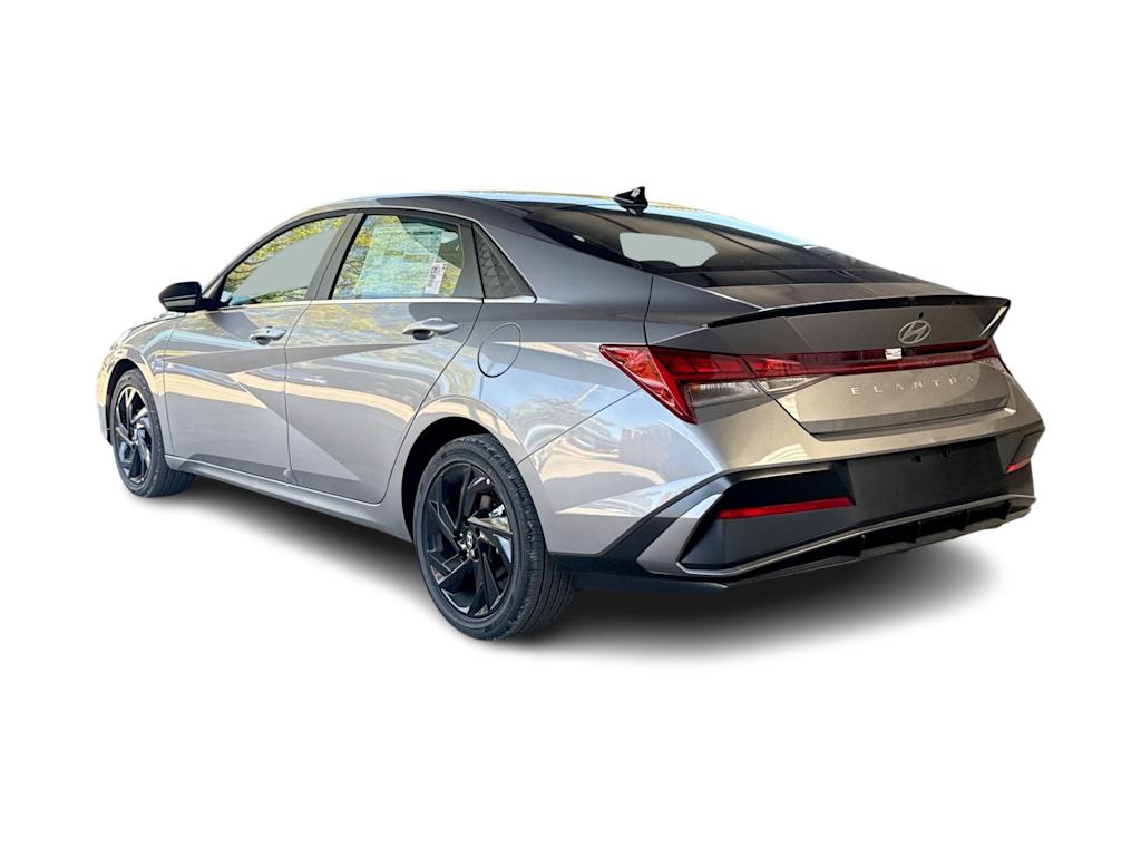 Thumbnail: 2026 Hyundai Elantra - 4