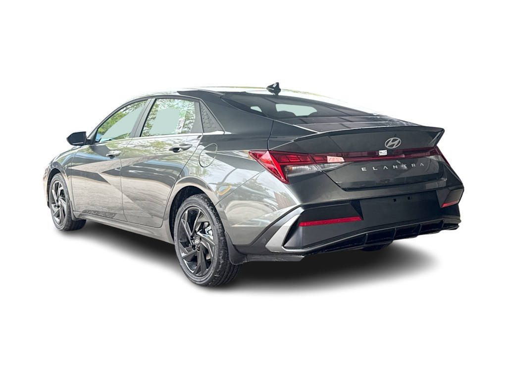 Thumbnail: 2026 Hyundai Elantra - 4